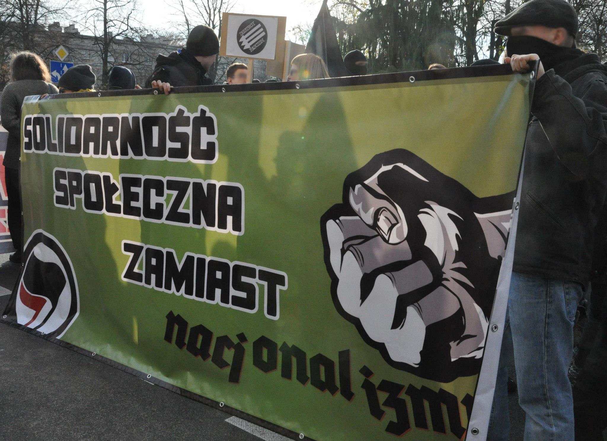 Prawica: Za migracją, ale przeciw migrantom