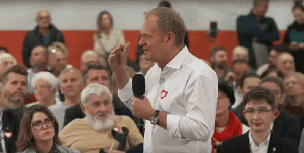 Konserwatysta Tusk oświeca kobiety na temat aborcji